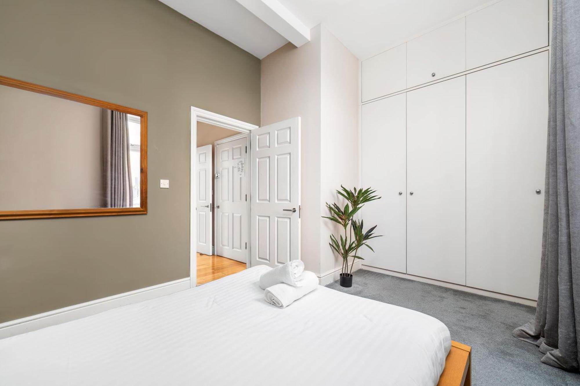 Paddington Modern Apartments London Exterior foto